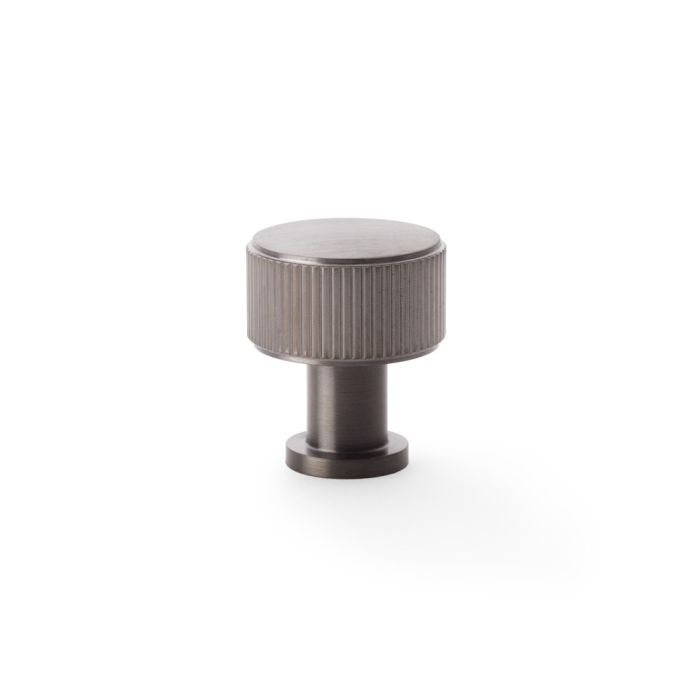 Load image into Gallery viewer, Alexander and Wilks Lucia Reeded Cupboard Knob