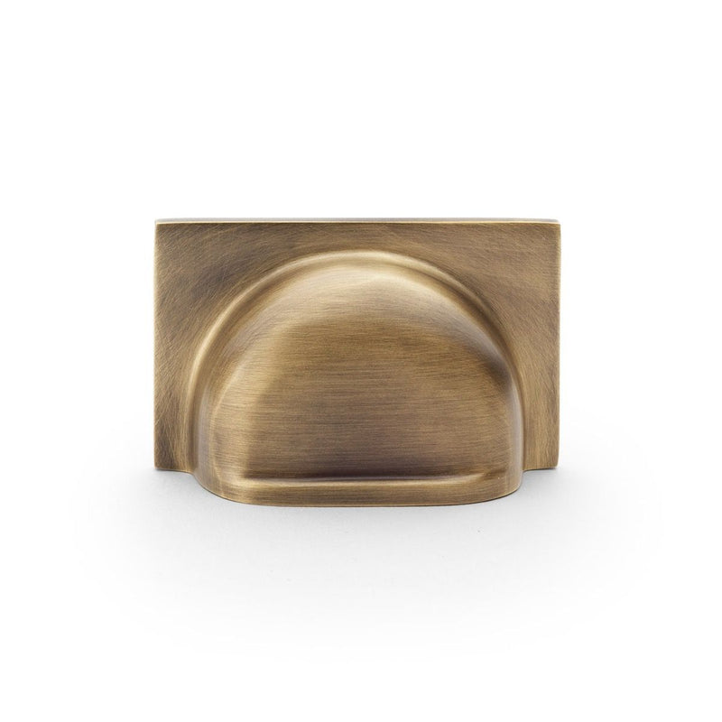 Load image into Gallery viewer, Alexander and Wilks Quantock Cup Pull Handle