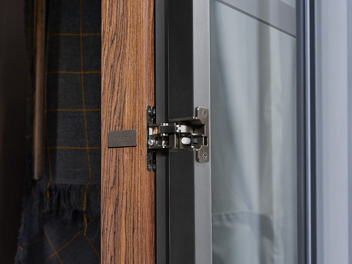 Salice Conecta Concealed Hinge – CQAIJE Series (180° Opening)